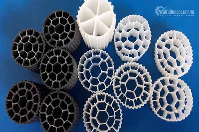 Ưu điểm và ứng dụng giá thể vi sinh trong xử lý nước thải