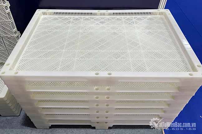 Khay nhựa sấy tiết kiệm chi phí sản xuất, bảo trì và vận hành, đồng thời giảm tác động môi trường.