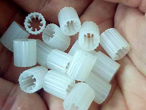 Giá thể vi sinh D8 là gì? Cấu tạo và ứng dụng thực tế
