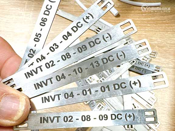 Thẻ cốt inox đeo dây cáp điện, đánh dấu dây cáp ngầm