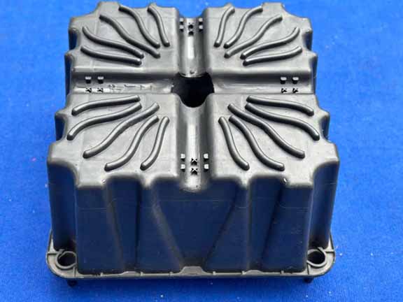 Hộp nhựa uboot H15.5cm