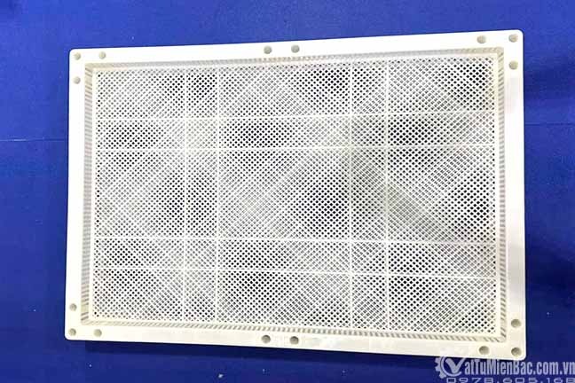 khay sấy nhựa trong ngành công nghiệp thực phẩm